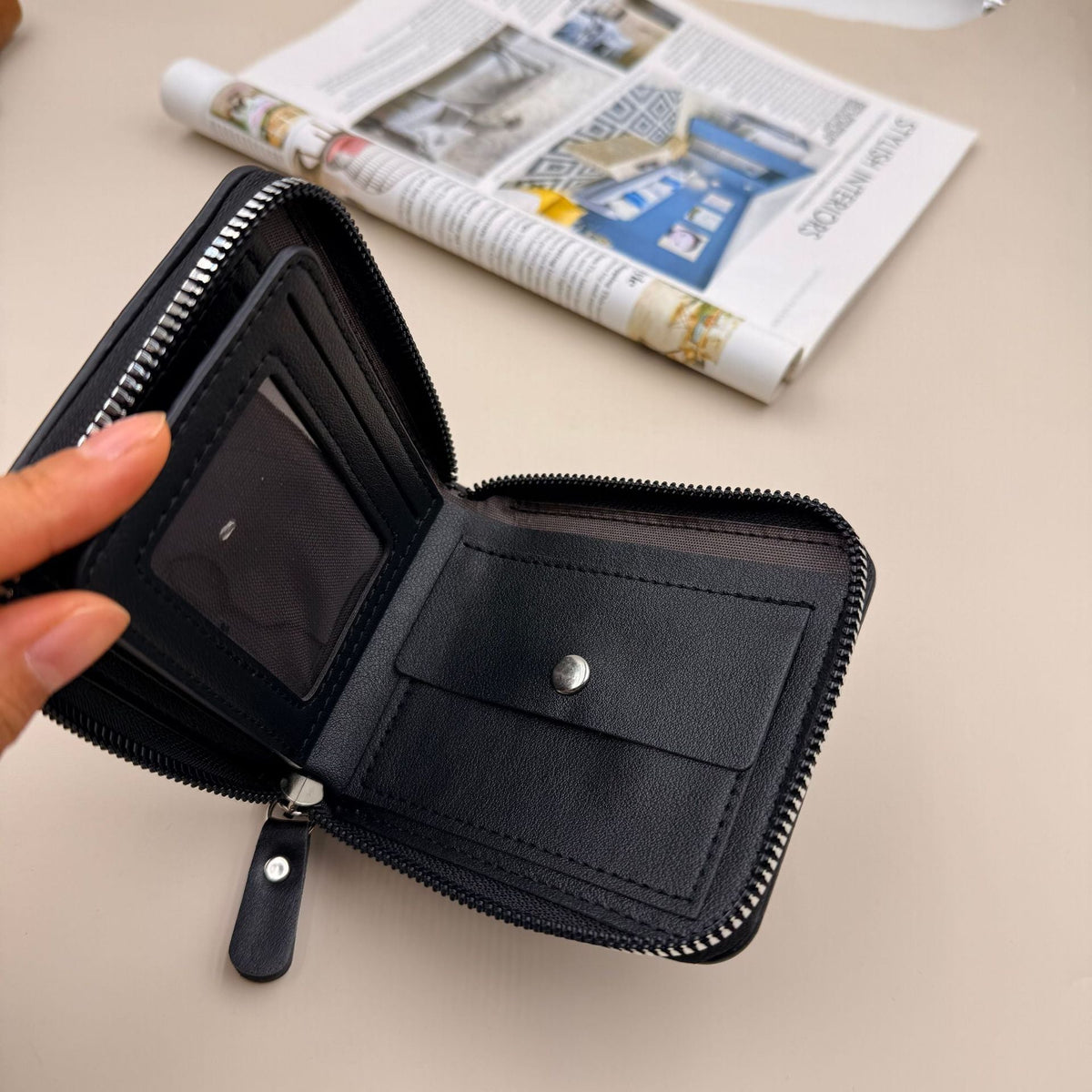 Cartera de piel con cremallera