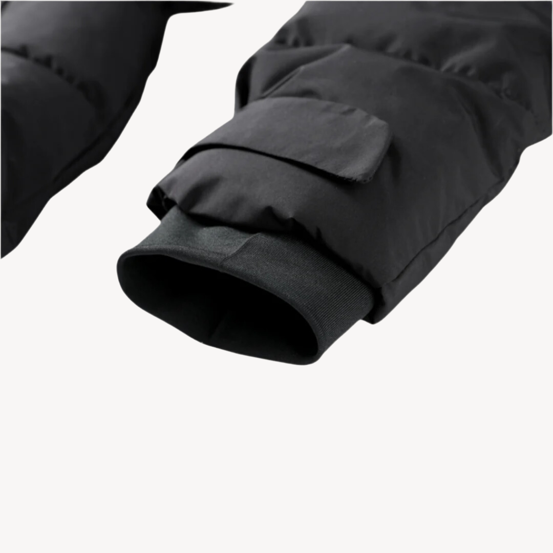 Chaqueta acolchada con cinturón para mujer