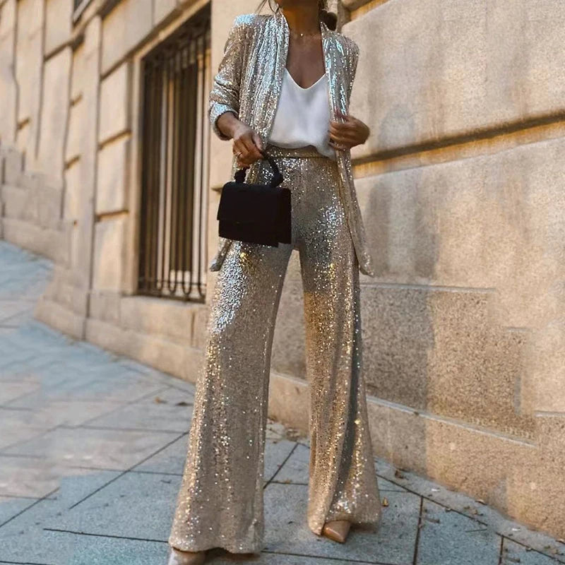Conjunto brillante de blazer y pantalón de lentejuelas