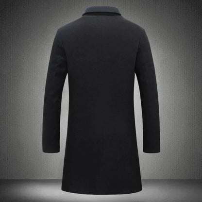 Abrigo elegante de lana para hombre