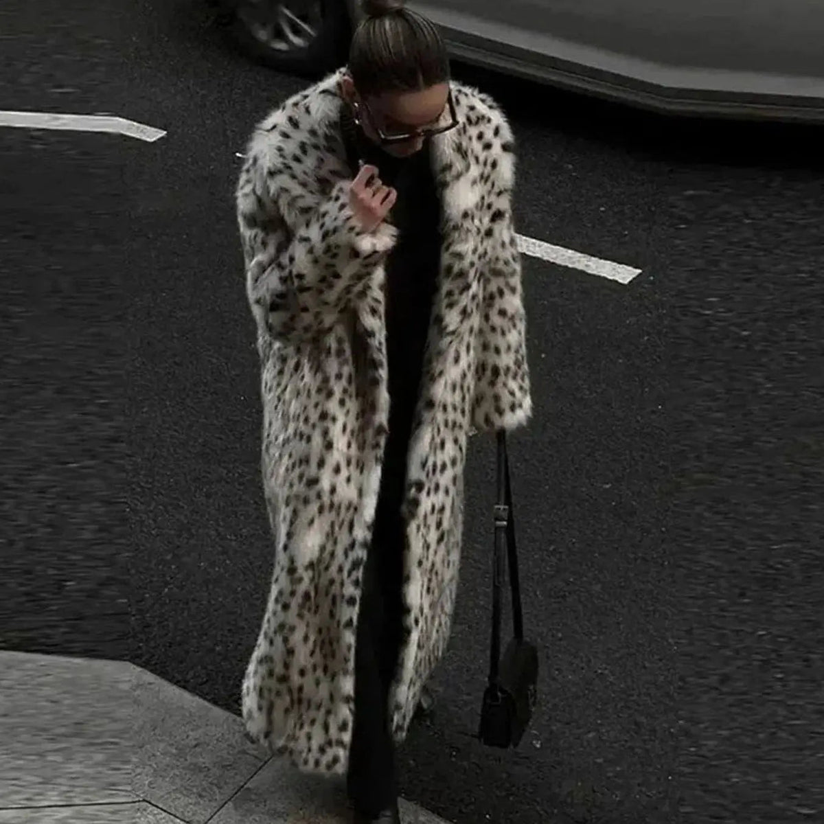 Abrigo largo de pelo sintético con estampado de leopardo para mujer