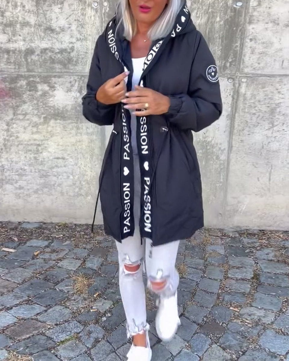 Abrigo midi para mujer de corte holgado con capucha y cordón ajustable