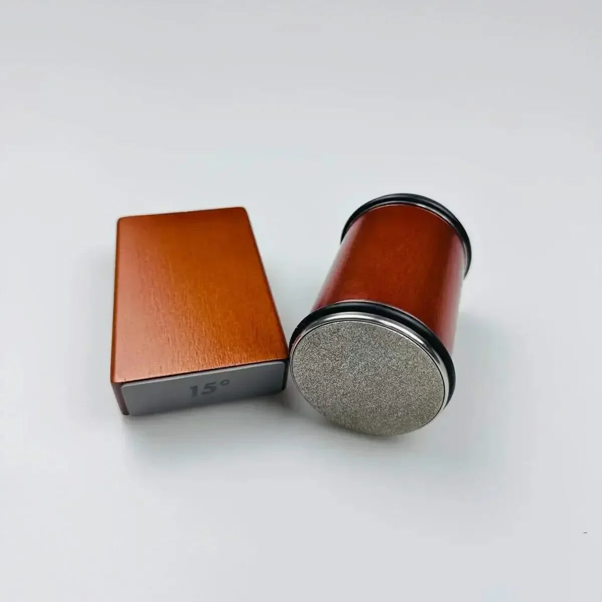 Afilador de cuchillos de madera