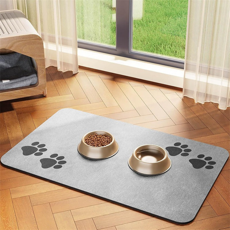 Alfombrilla para comederos de mascotas con base antideslizante