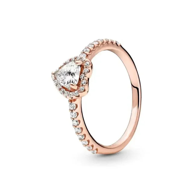 Anillo de Compromiso Isara con un Corazón Lleno de Amor