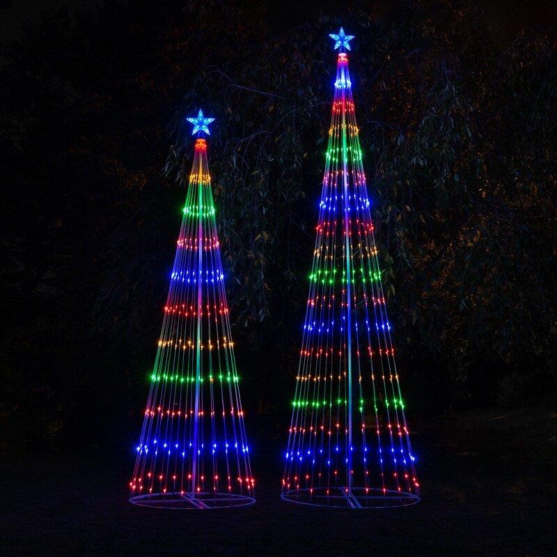 Árbol con espectáculo de luces coreografiado