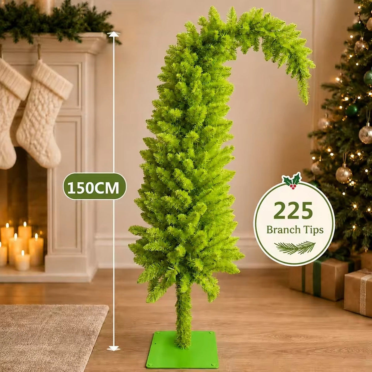 Árbol de Navidad curvado de diseño estilizado y caprichoso con ramas tupidas y soporte de metal