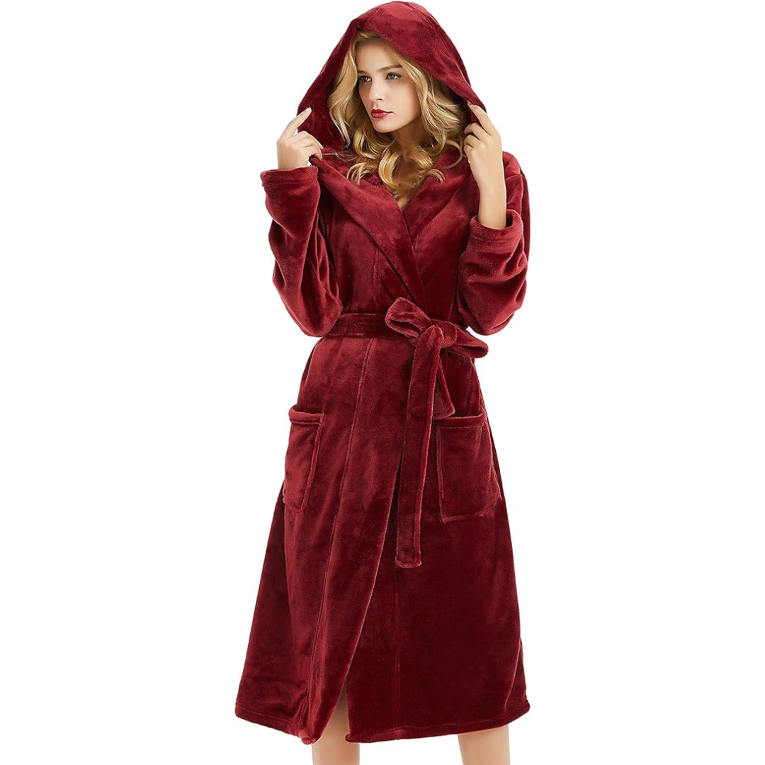 Bata de Baño de Forro Polar para Damas con Capucha – Vivianne