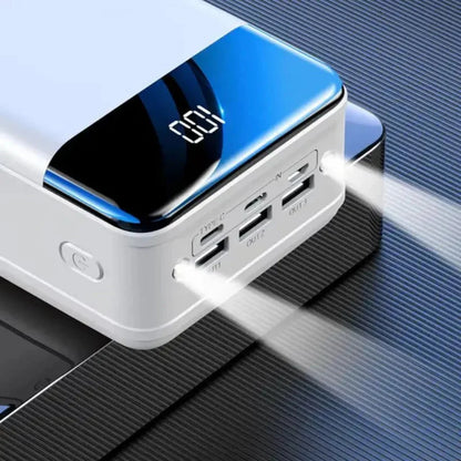 Batería Externa de Alta Capacidad 50,000mAh