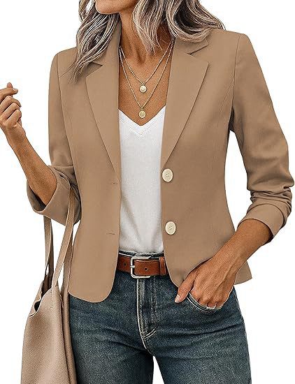 Blazer corto entallado para mujer con botones decorativos y manga tres cuartos