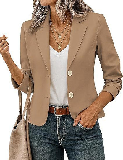 Blazer corto entallado para mujer con botones decorativos y manga tres cuartos