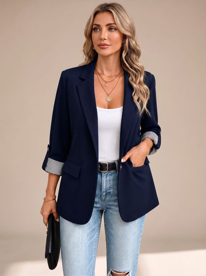 Blazer fluido para mujer con manga remangable y puños a rayas