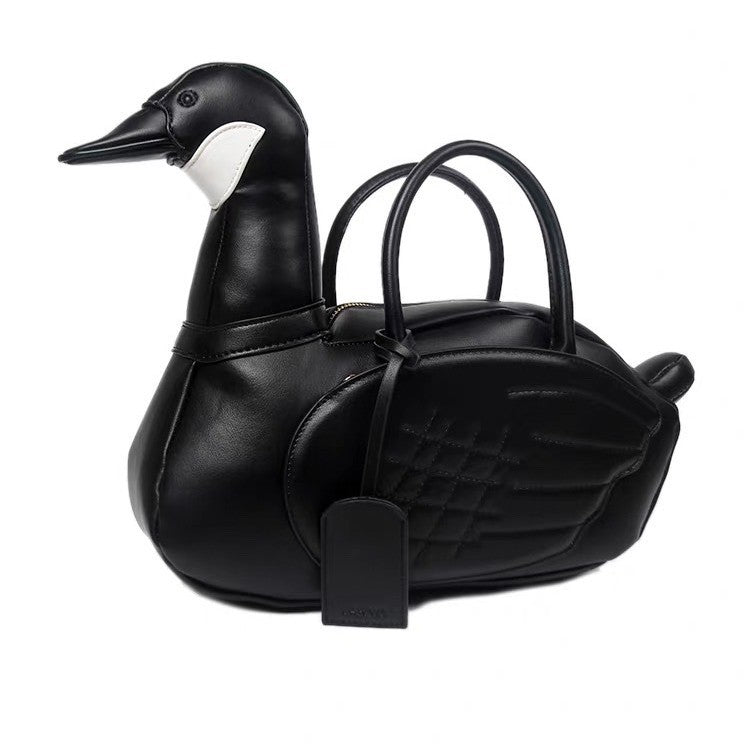Bolso con forma de pato