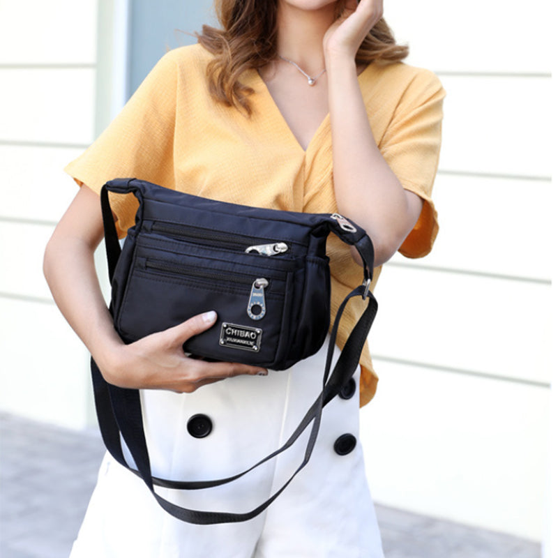 Bolso Cruzado de Nailon Versátil