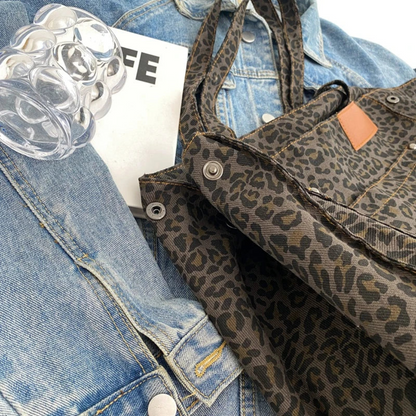 Bolso de Mano Elegante con Estampado de Leopardo - WildElegance