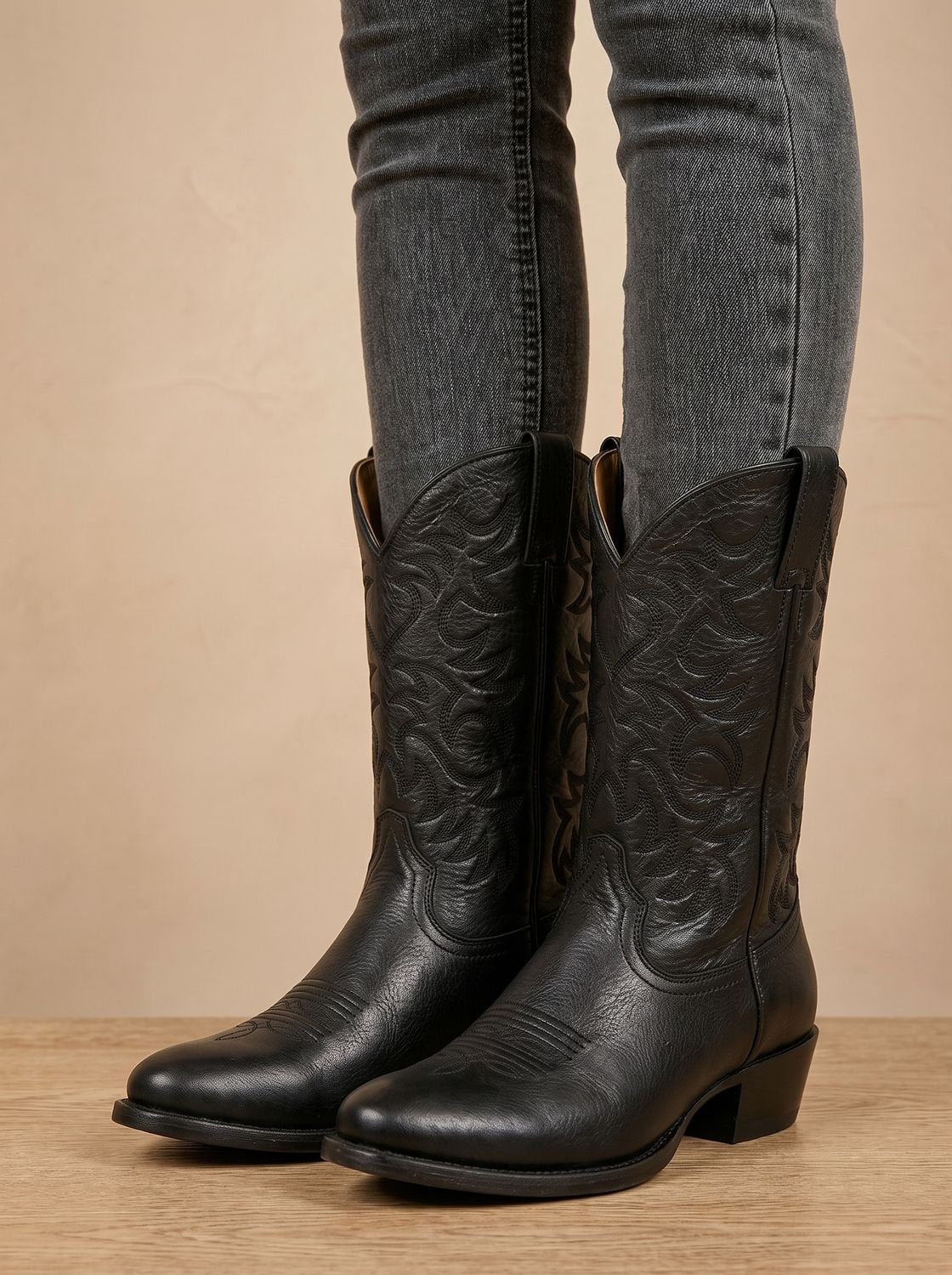 Botas cowboy de media caña bordadas con tacón de bloque para mujer