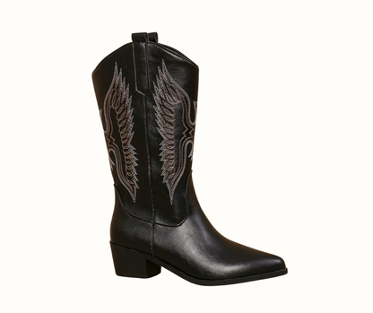Botas de mujer con diseño bordado y punta afilada