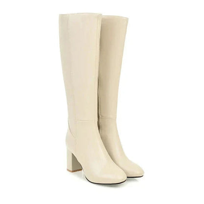 Botas de mujer hasta la rodilla con tacón y silueta elegante
