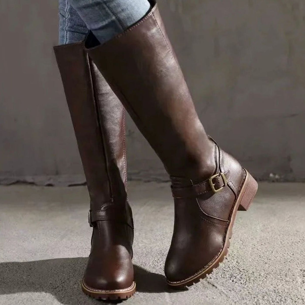 Botas ortopédicas de piel hasta la rodilla para mujer con correa con hebilla