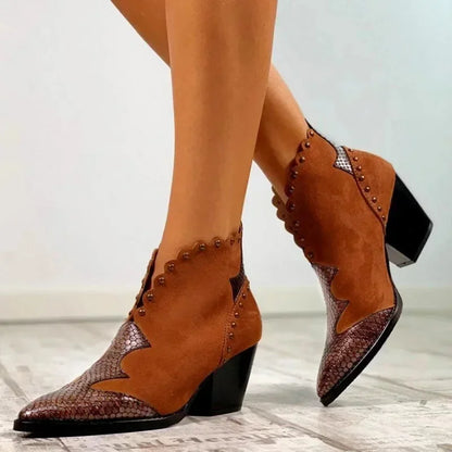 Botines camperos para mujer con cordones