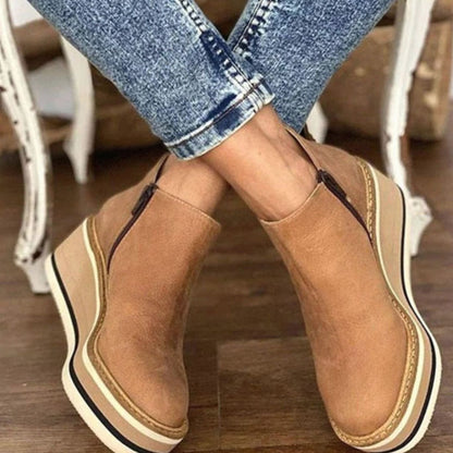Botines Chelsea sin cordones con cuña y plataforma para mujer