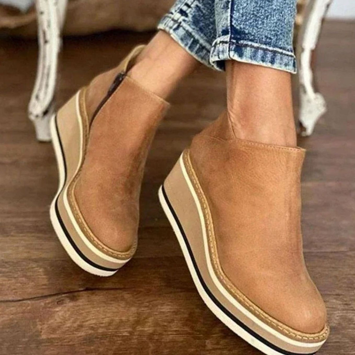 Botines Chelsea sin cordones con cuña y plataforma para mujer