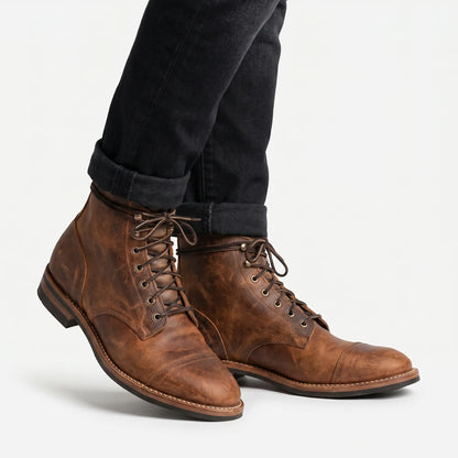 Botines con cordones