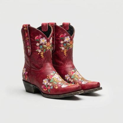 Botines cowboy con bordado floral