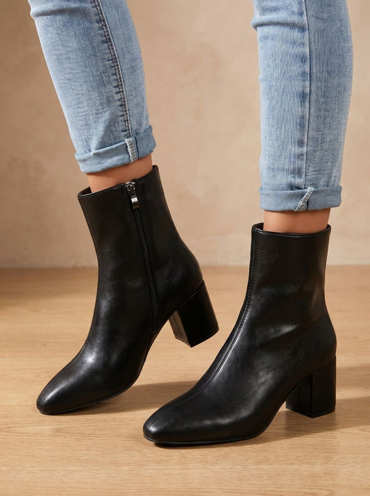 Botines de mujer de punta fina con tacón ancho y cremallera lateral