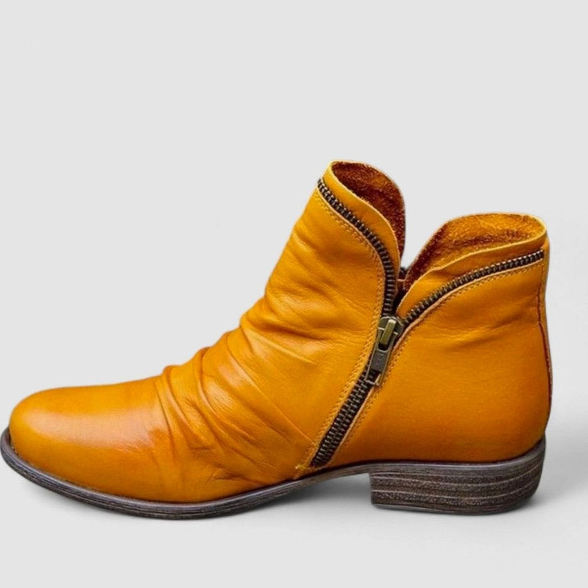 Botines ortopédicos de piel para mujer con cremallera lateral y diseño fruncido