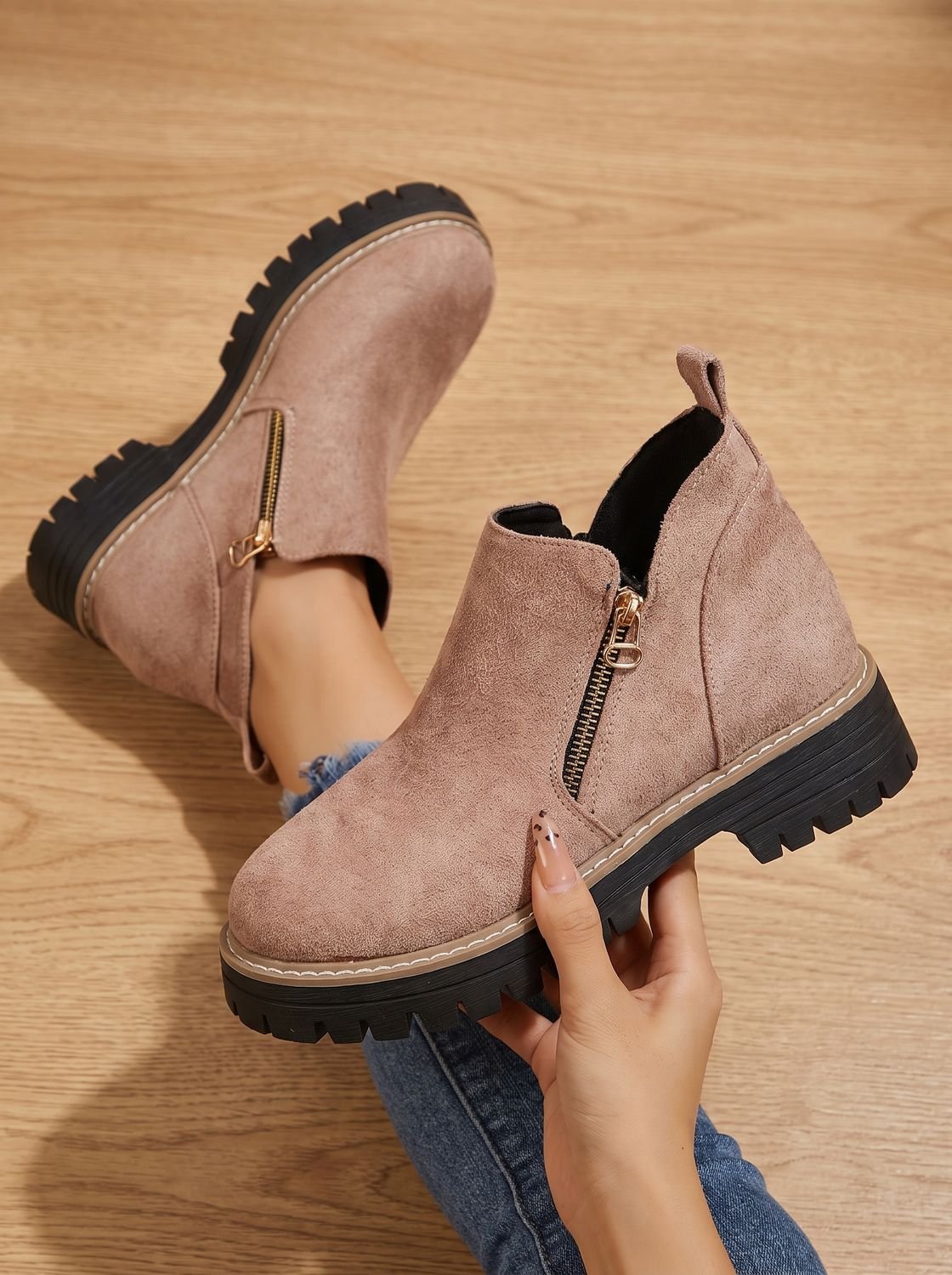 Botines para mujer con cremallera lateral y suela de plataforma gruesa