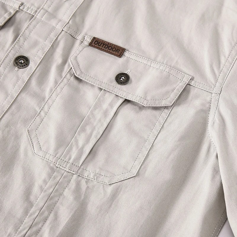 Camisa abotonada de manga larga para hombre