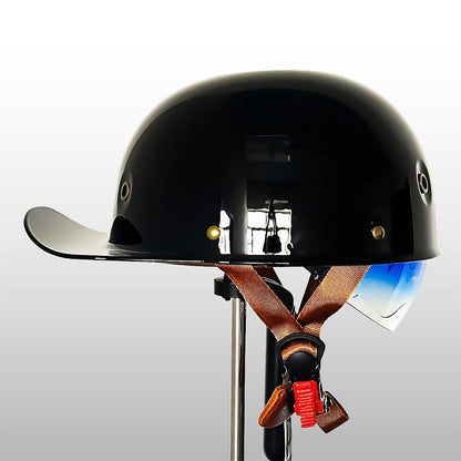 Casco de moto estilo gorra de béisbol