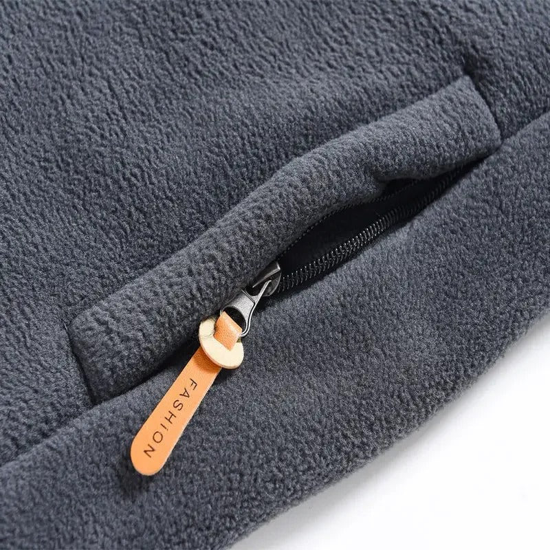 Chaqueta con cremallera y forro polar para hombre