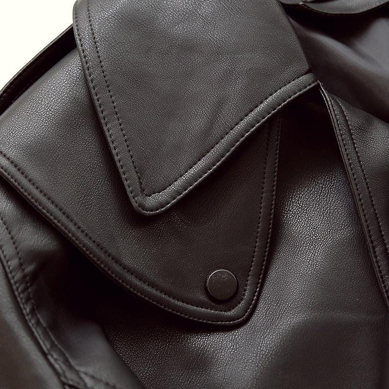 Chaqueta de cuero para mujer