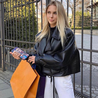 Chaqueta de cuero para mujer