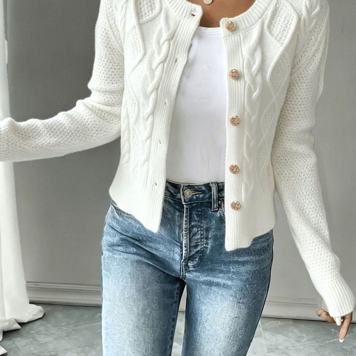 Chaqueta de punto corta para mujer con botones y ochos