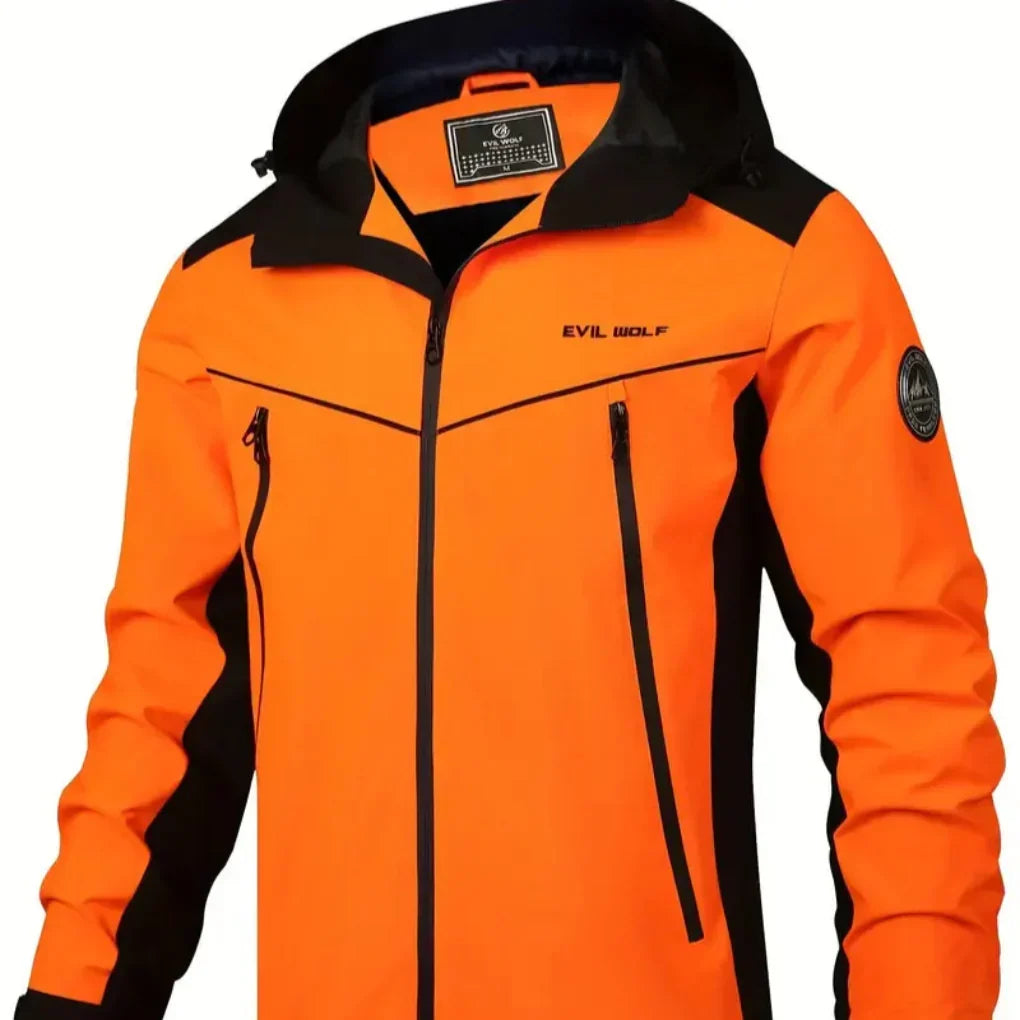 Chaqueta outdoor repelente al agua con detalles reflectantes