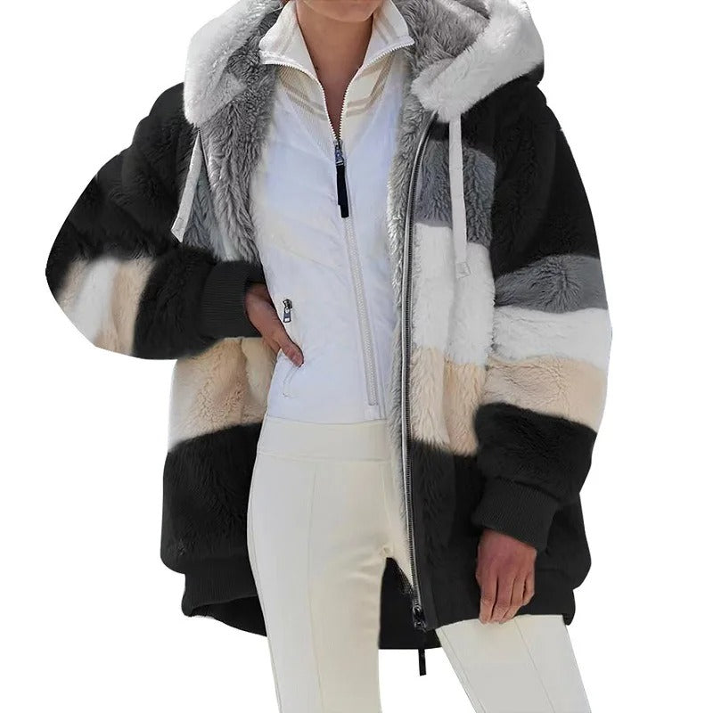 Chaqueta oversize con capucha para mujer