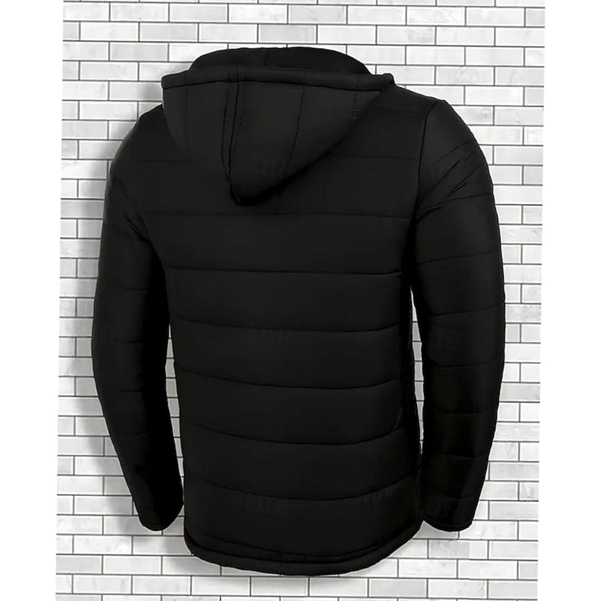 Chaqueta plumífera acolchada con capucha para hombre de corte regular