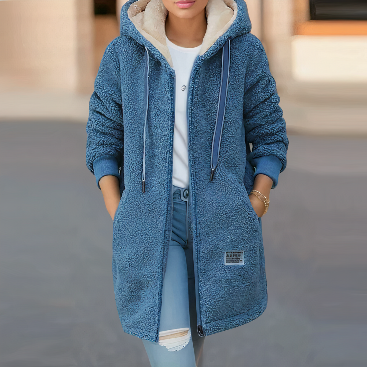 Chaqueta polar de mujer con capucha