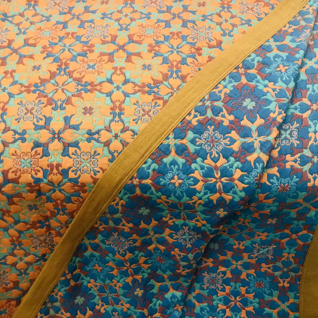 Colcha de Algodón de Seis Capas con Patrón Naranja y Azul - TerraLoom