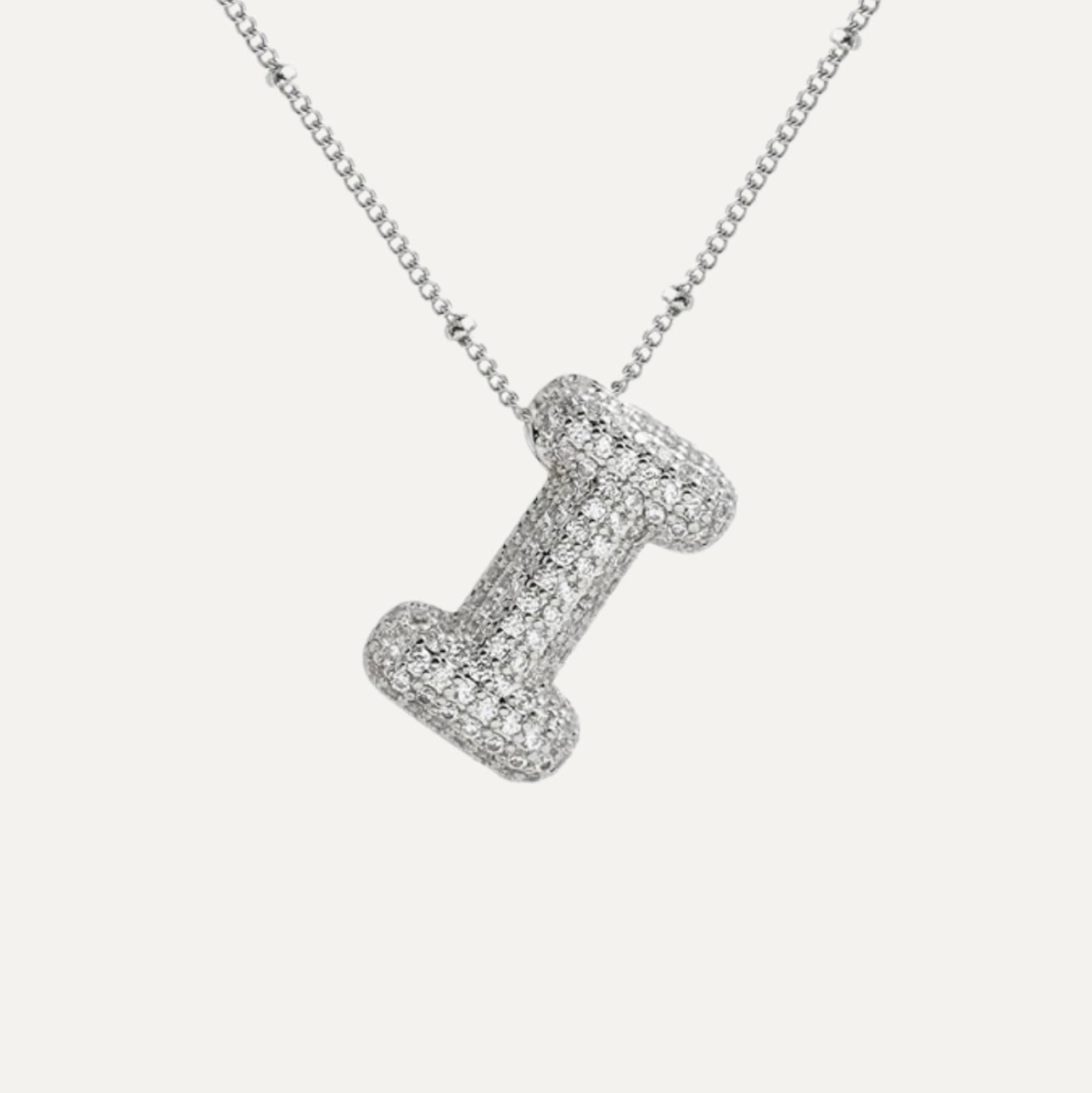 Collar de Letra de Diamante