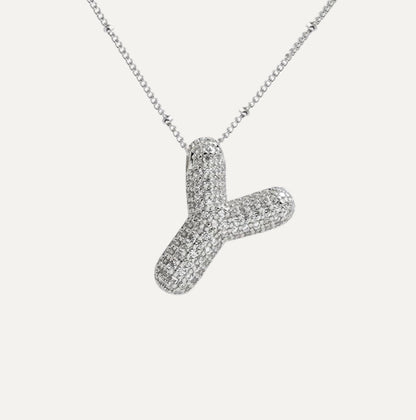 Collar de Letra de Diamante
