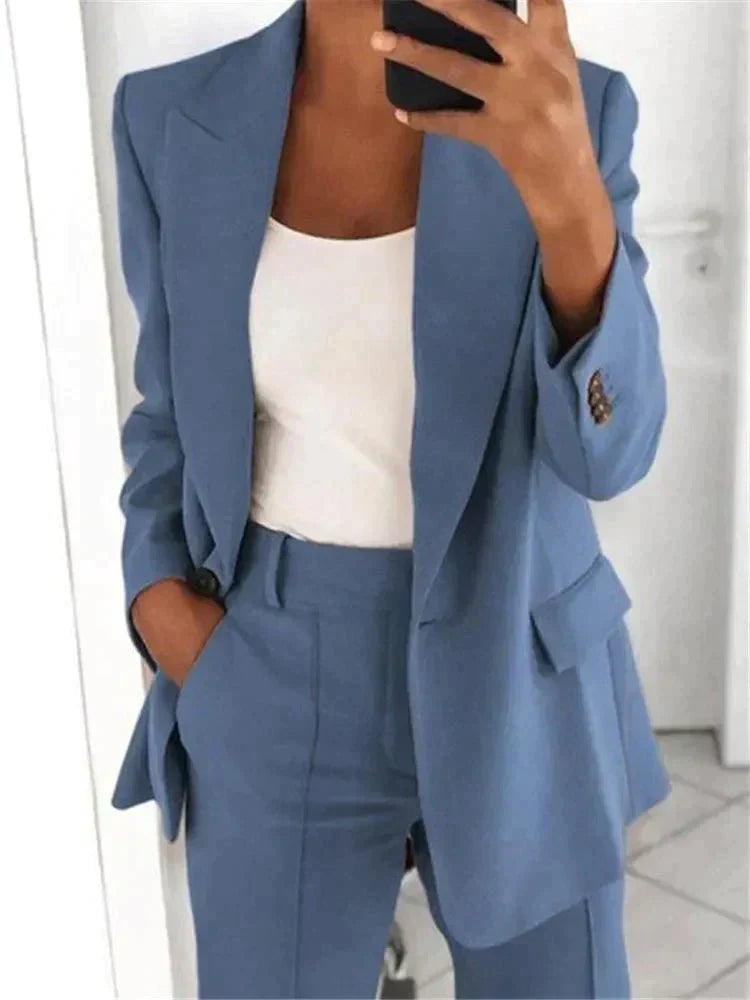 Conjunto de Traje para Mujeres