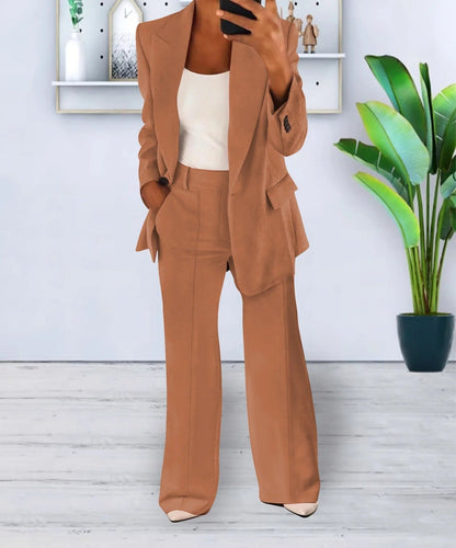 Conjunto de Traje para Mujeres