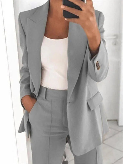 Conjunto de Traje para Mujeres