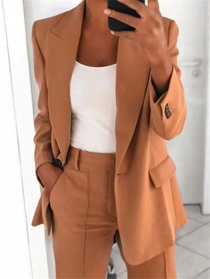 Conjunto de Traje para Mujeres