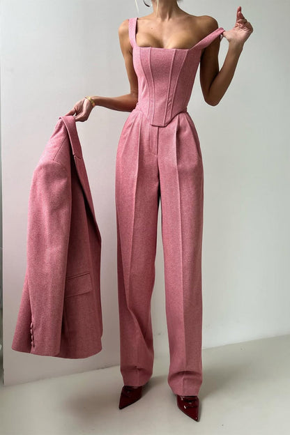 Conjunto de tres piezas con blazer cruzado