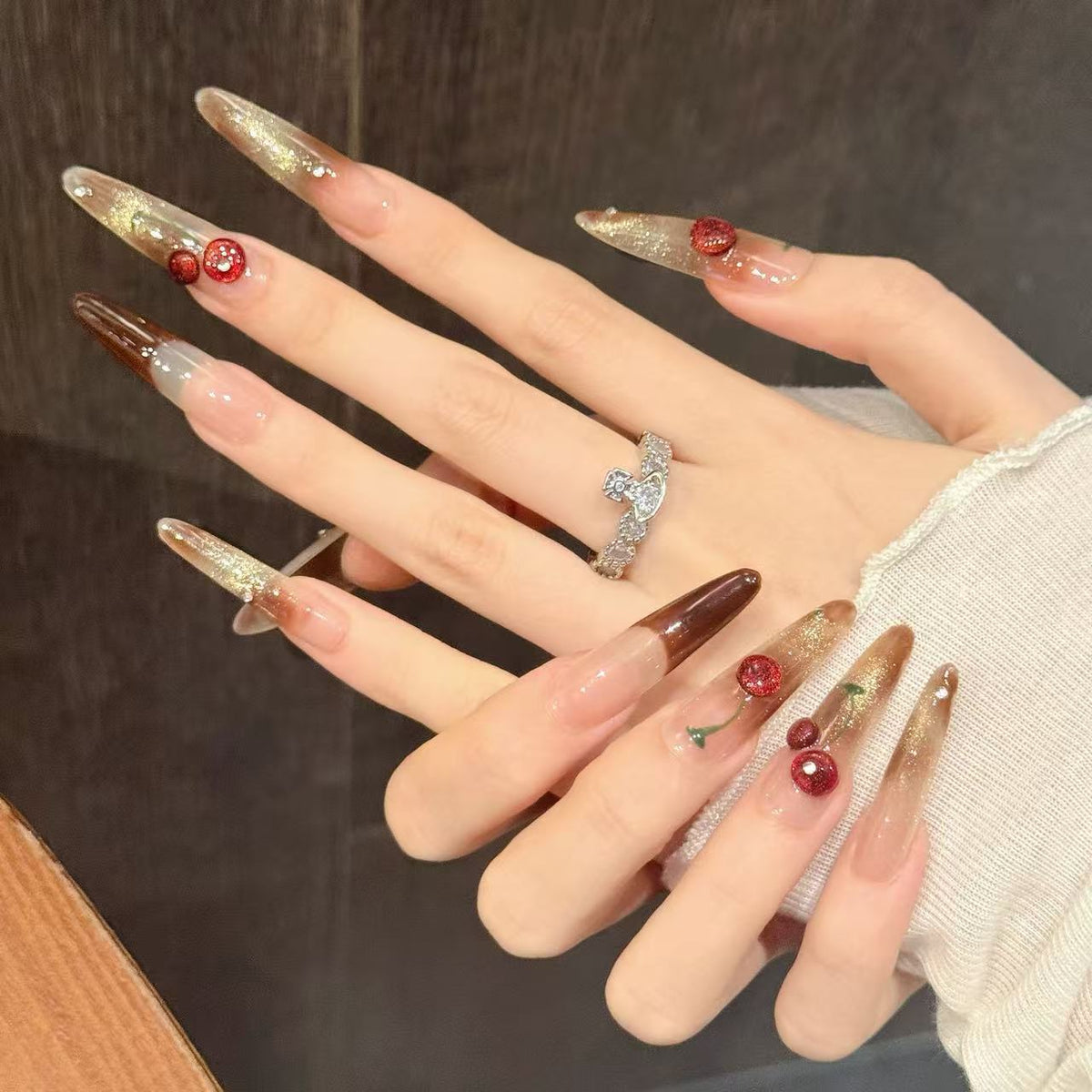 Diseño de nail art de lujo